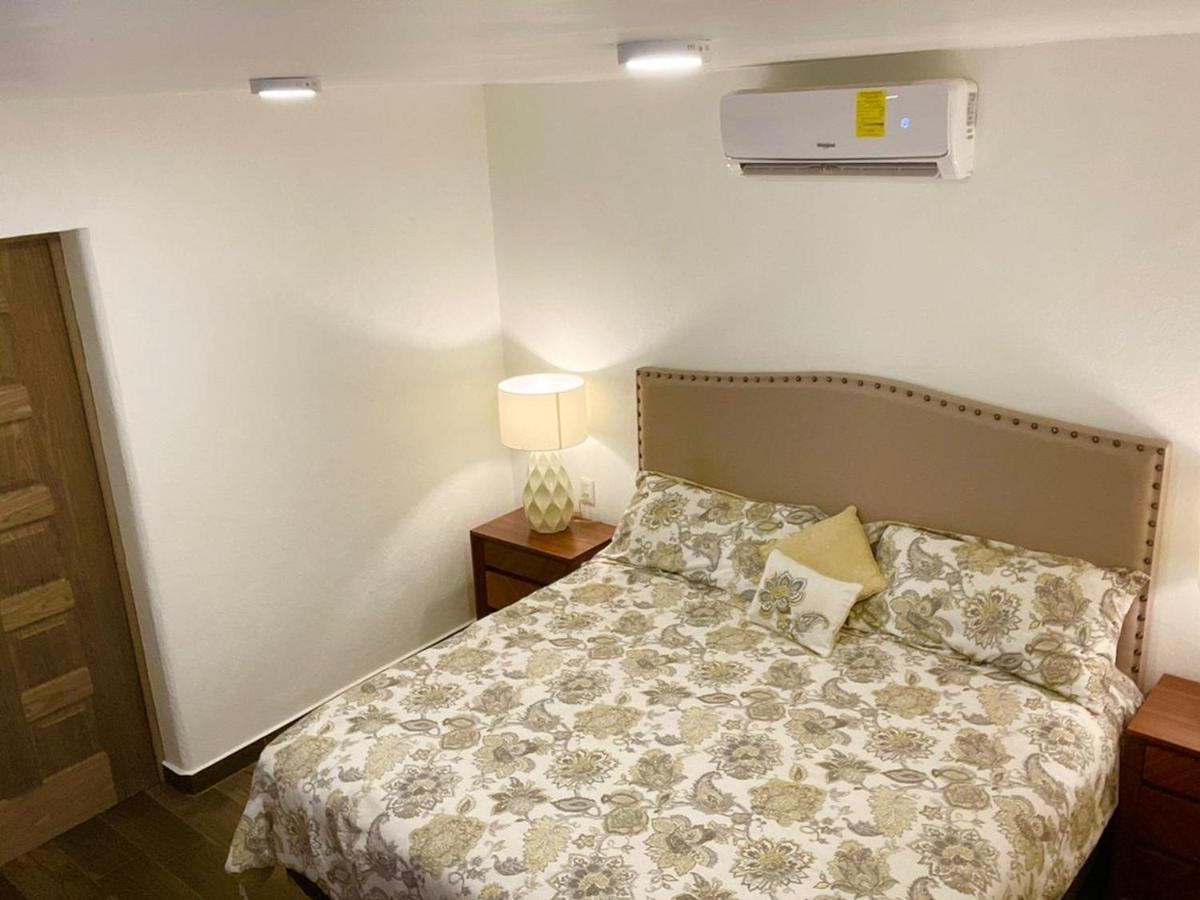 Sky Inn Acapulco Y Condominio Mediterrane Zewnętrze zdjęcie