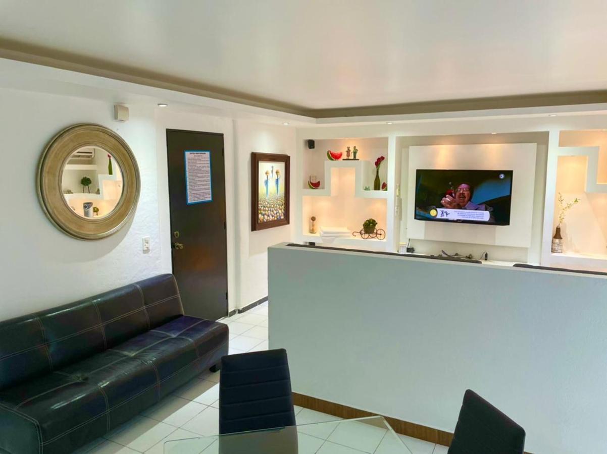 Sky Inn Acapulco Y Condominio Mediterrane Zewnętrze zdjęcie