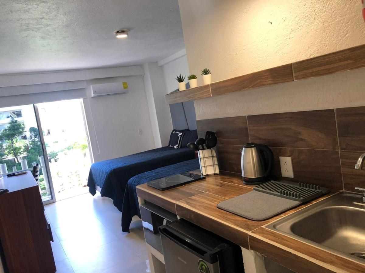 Sky Inn Acapulco Y Condominio Mediterrane Zewnętrze zdjęcie