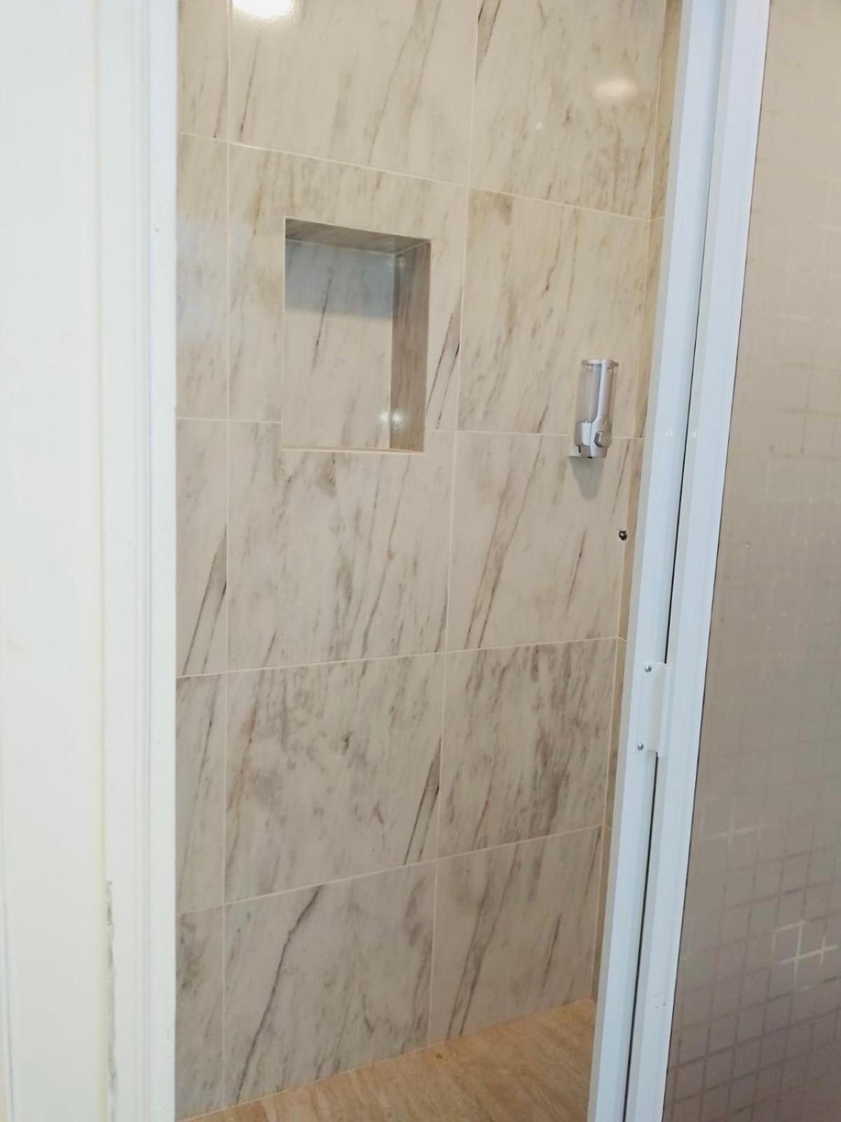 Sky Inn Acapulco Y Condominio Mediterrane Zewnętrze zdjęcie