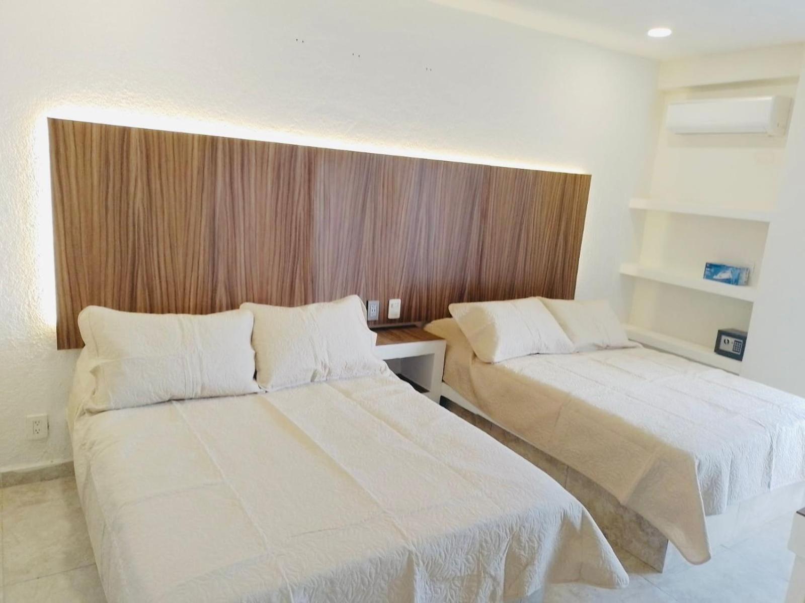 Sky Inn Acapulco Y Condominio Mediterrane Zewnętrze zdjęcie